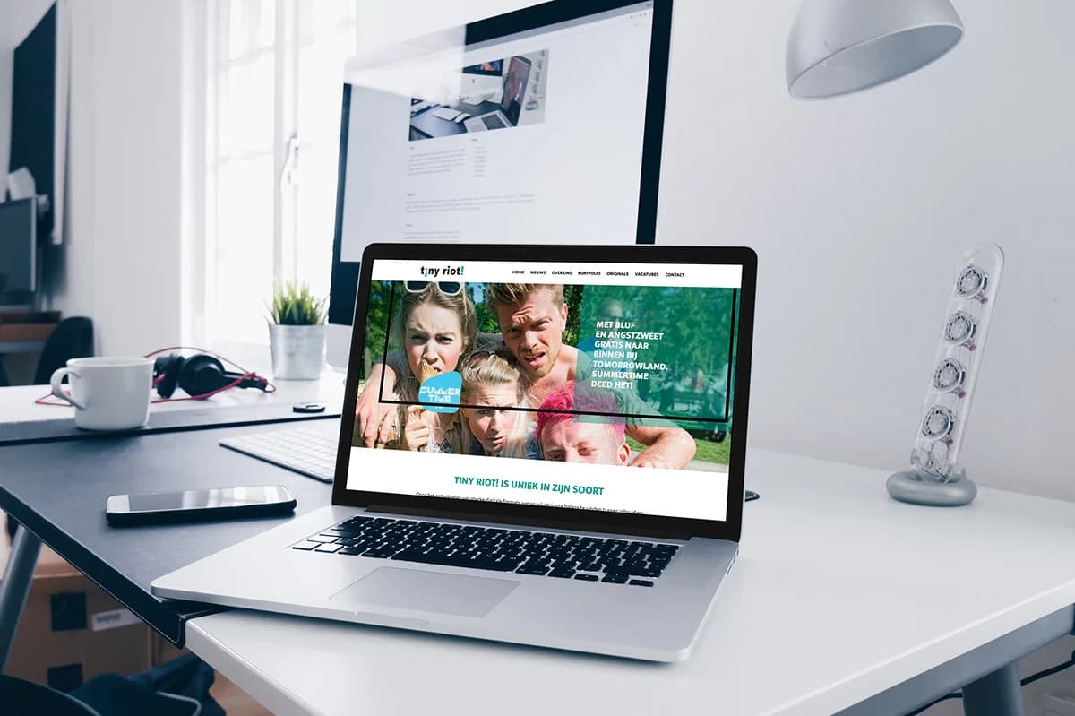 Tiny Riot - Afbeelding 4