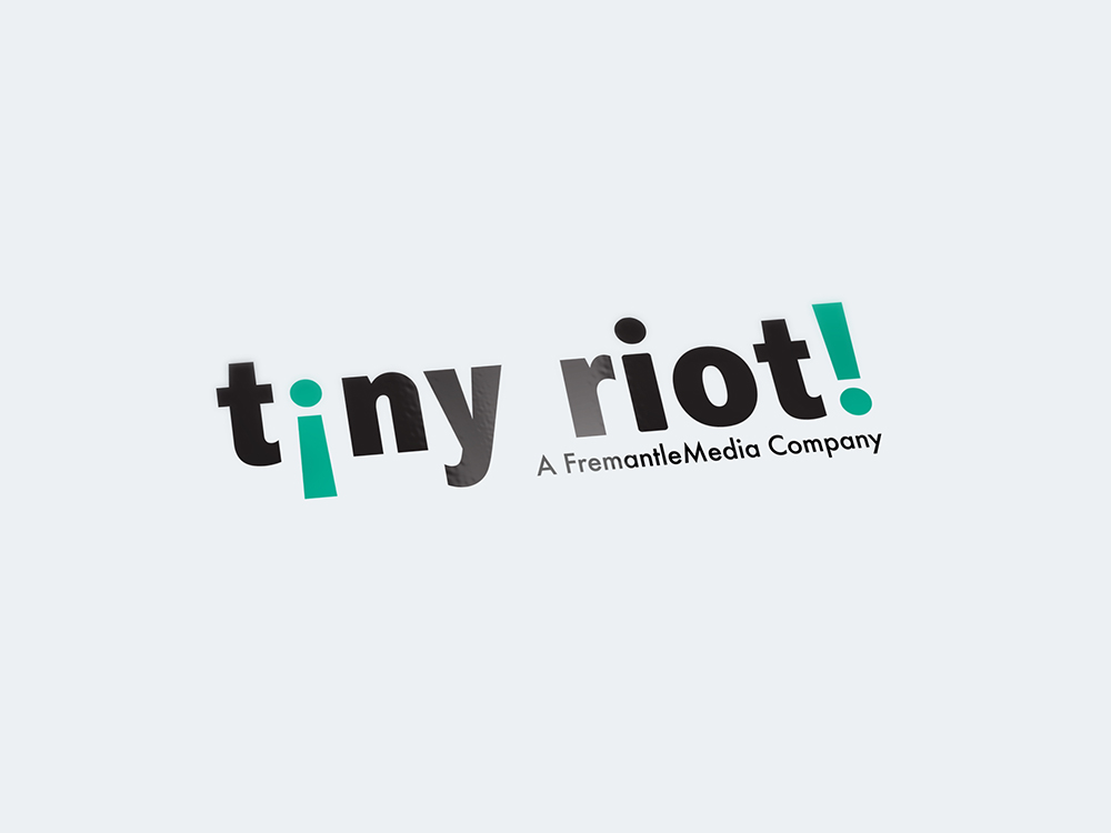 Tiny_Riot_Logo_Green_Creatives